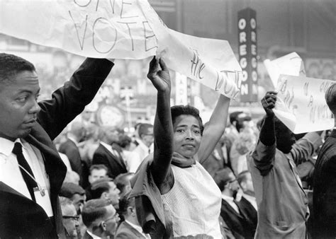 Respect -  Una oda poderosa al amor propio y la exigencia de justicia social en el contexto de la lucha por los derechos civiles